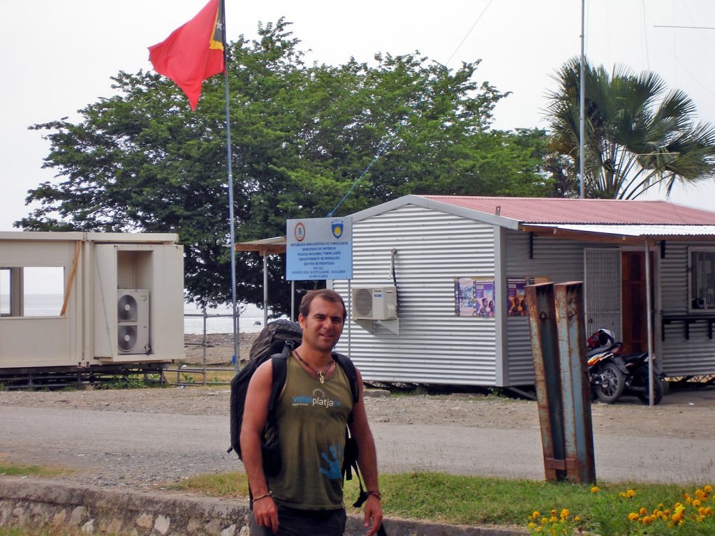 Carlos Useros en Timor Oriental